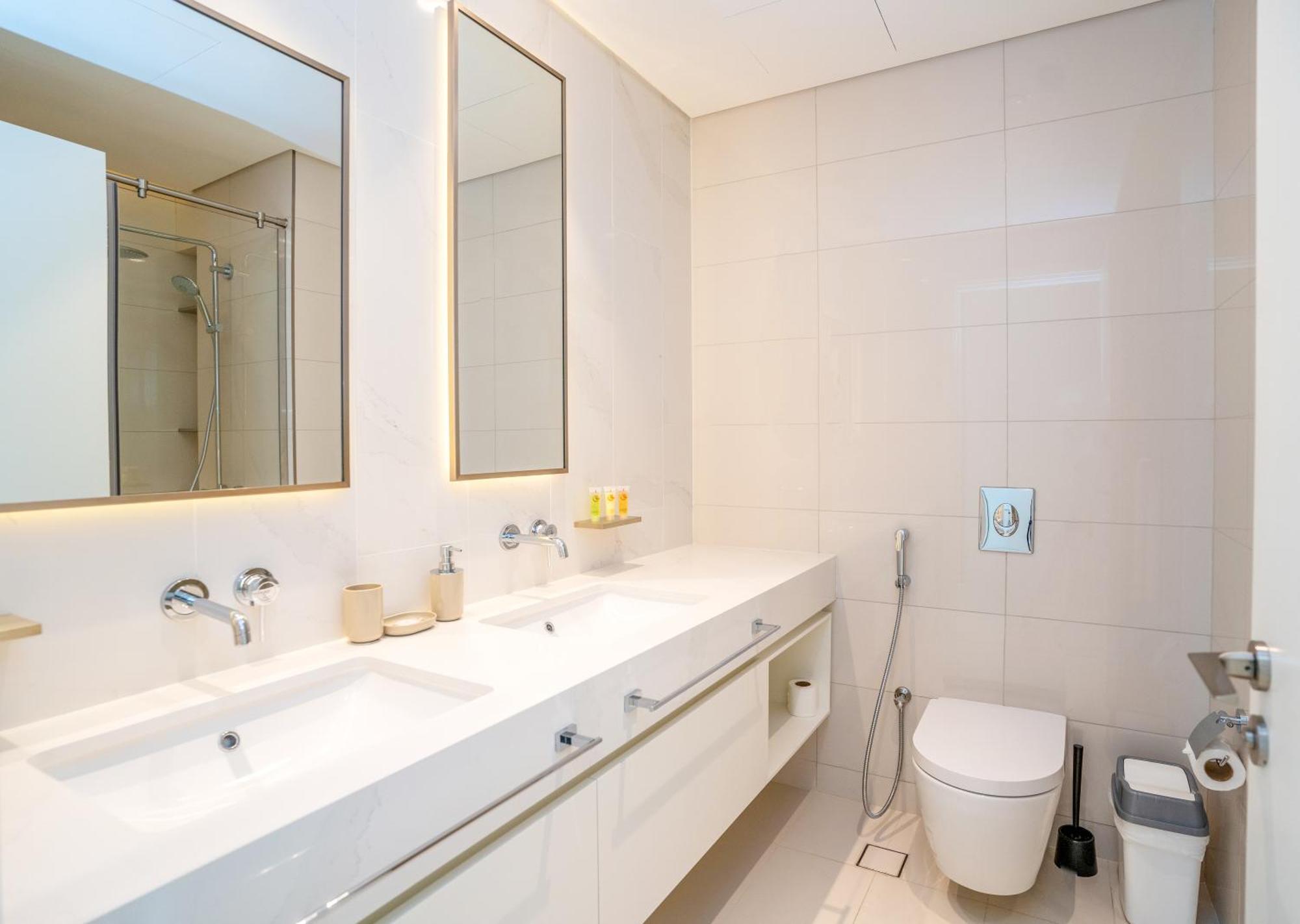 Homesgetaway-luxury 2br In Vista Tower 2 Appartement Dubai